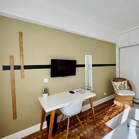 Quarto em Acomodações Particulares Saldanha L Iconic Climate Comfort 1 Min To Metro, Near Coworks And Eduardo Vii Park *