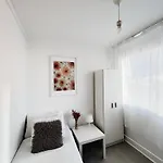 Soar L Saldanha L Premium Climate Comfort 1 Min To Metro, Near Coworks And Eduardo Vii Park Habitación en casa particular