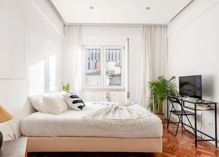 Soar L Saldanha L Premium Climate Comfort 1 Min To Metro, Near Coworks And Eduardo Vii Park * Lizbona