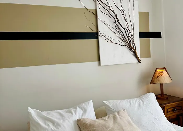 Habitación en casa particular Soar L Saldanha L Premium Climate Comfort 1 Min To Metro, Near Coworks And Eduardo Vii Park Lisboa