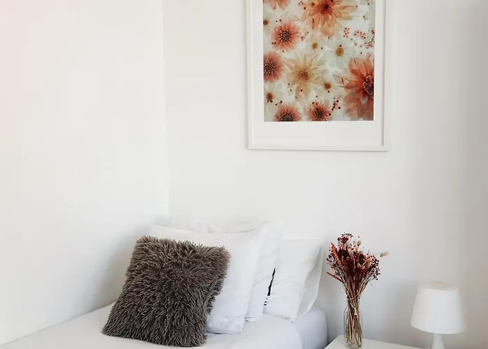 Habitación en casa particular Soar L Saldanha L Premium Climate Comfort 1 Min To Metro, Near Coworks And Eduardo Vii Park