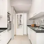 Habitación en casa particular Soar L Saldanha L Premium Climate Comfort 1 Min To Metro, Near Coworks And Eduardo Vii Park Lisboa