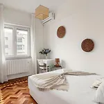 Soar I Saldanha I Premium Climate Comfort 1 Min To Metro, Near Coworks And Eduardo Vii Park *