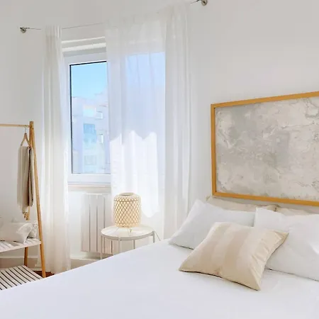 Saldanha L Iconic Climate Comfort 1 Min To Metro, Near Coworks And Eduardo Vii Park *